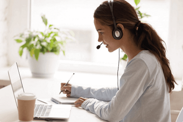 以語(yǔ)言作為橋梁  連結(jié)世界各地人士